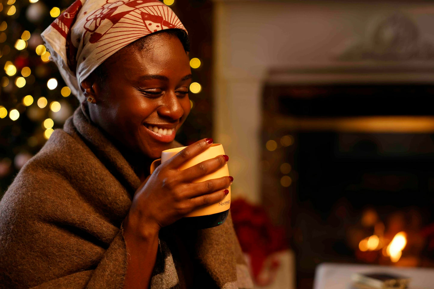 Nextmug - Temperature-Controlled, Self-Heating Coffee Mug (Black - 415 mL)